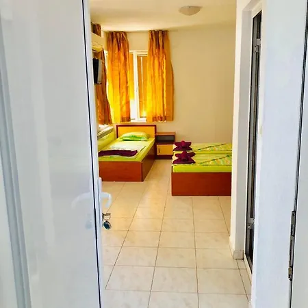 Къща За Гости Прохлада, 3 И 4 Етаж Maison d'hôtes
